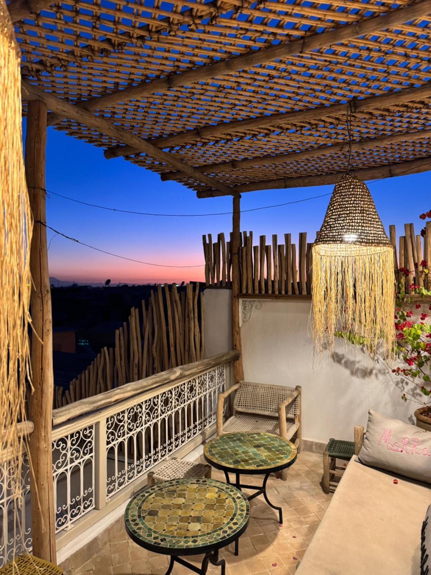 El Charsa, Entier 4 A 6 Personnes, Proche Jemaa El Fna, Rooftop Et Bassin Chauffe Villa Marrakesh