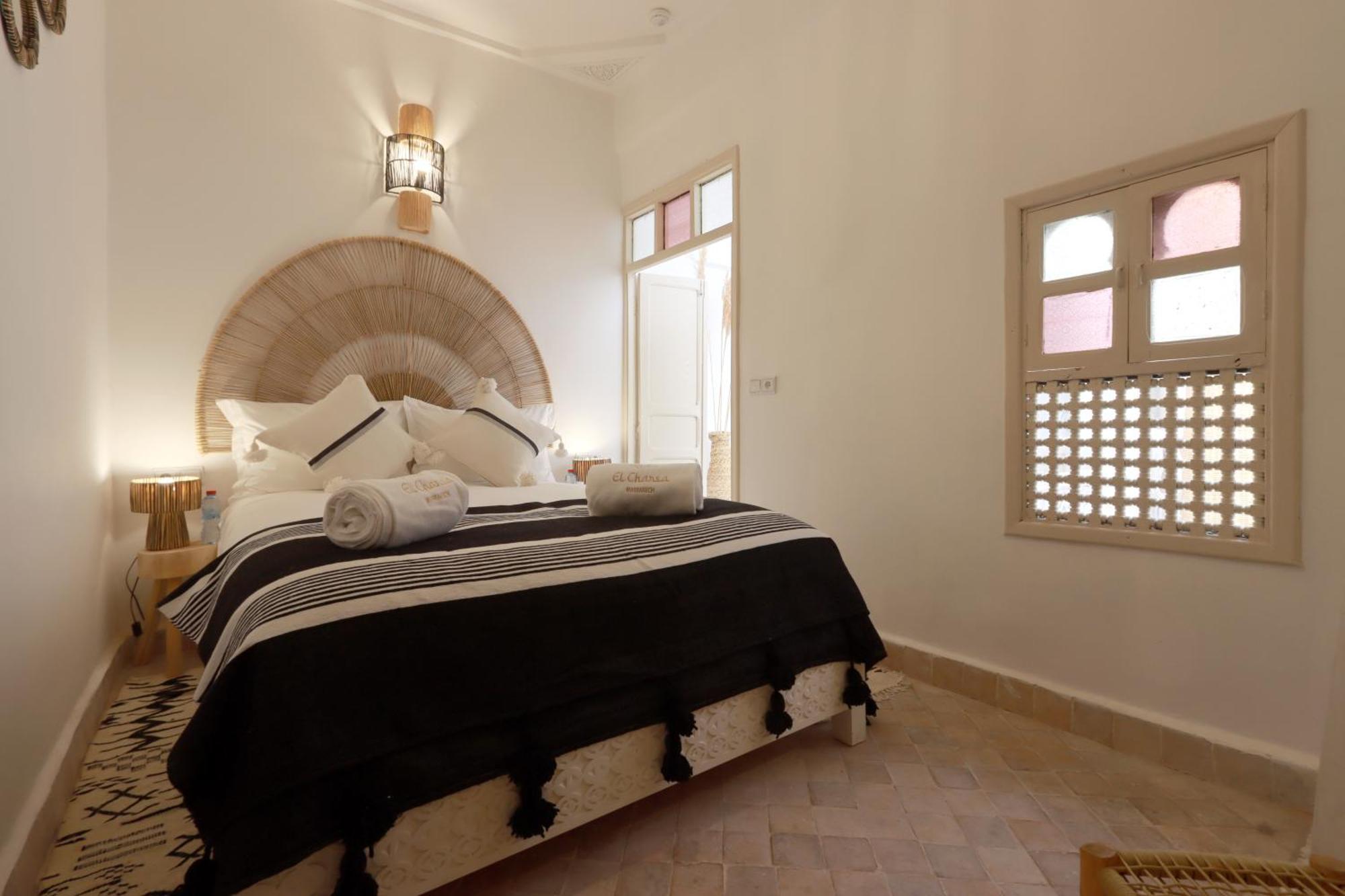 Villa El Charsa, Entier 4 A 6 Personnes, Proche Jemaa El Fna, Rooftop Et Bassin Chauffe